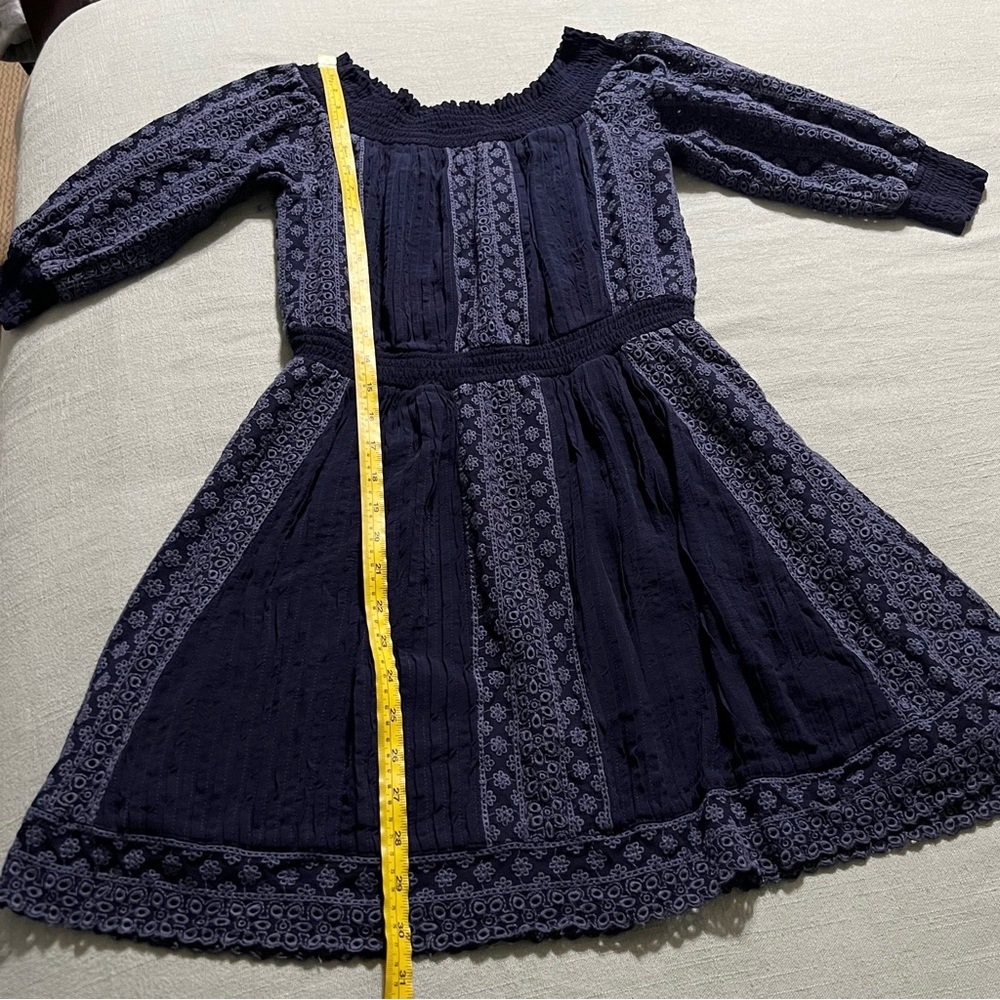Alice and Olivia Pammy Eyelet Embroidered‎ Off -The Shoulder Dress - Picture 11 of 12